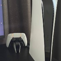 PlayStation 5 - фото 1