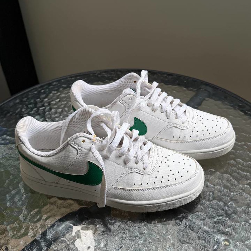Кроссовки Nike