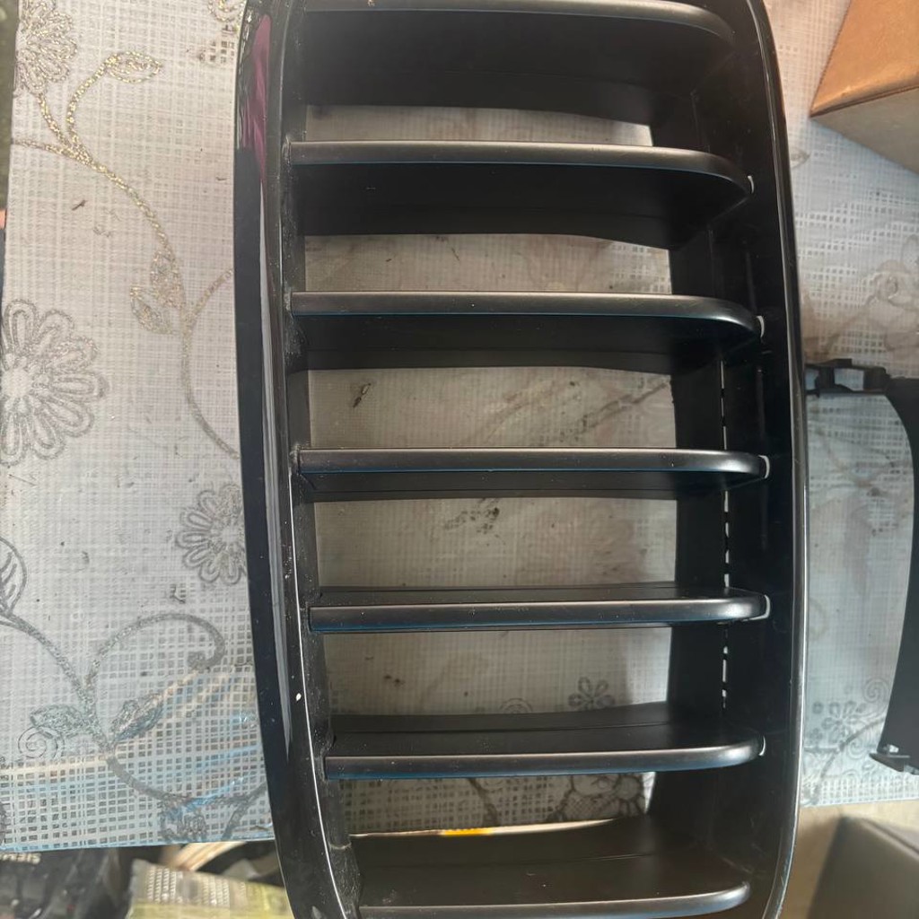 Решётка для BMW X5 F15