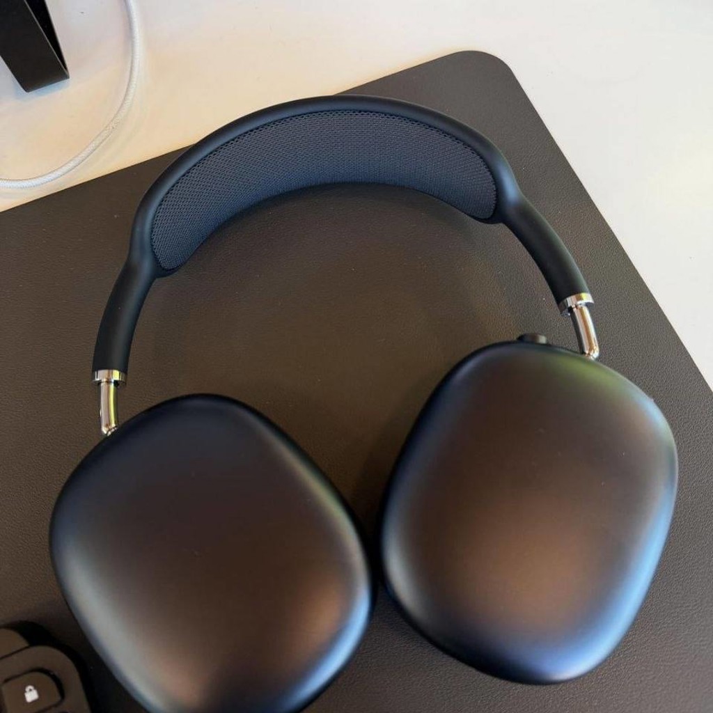 Apple AirPods Max 2
