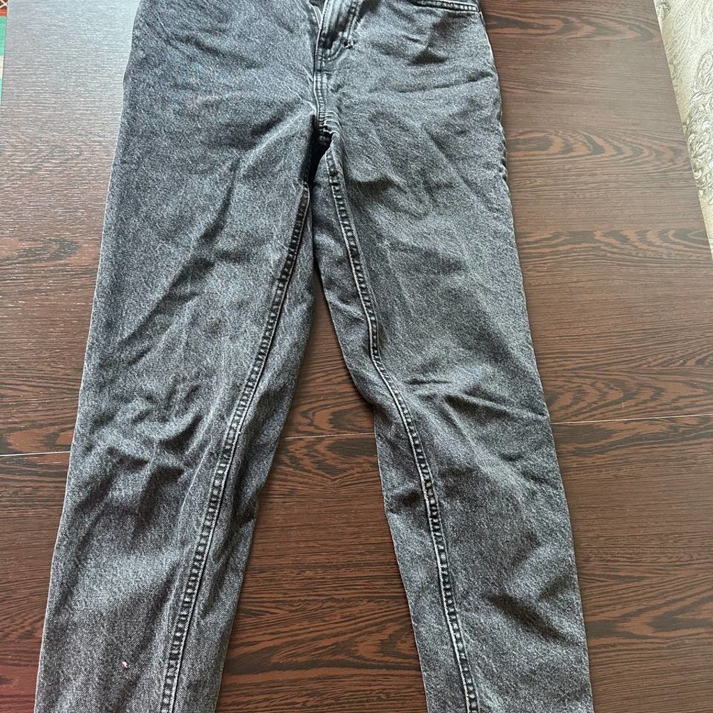 Джинсы Zara