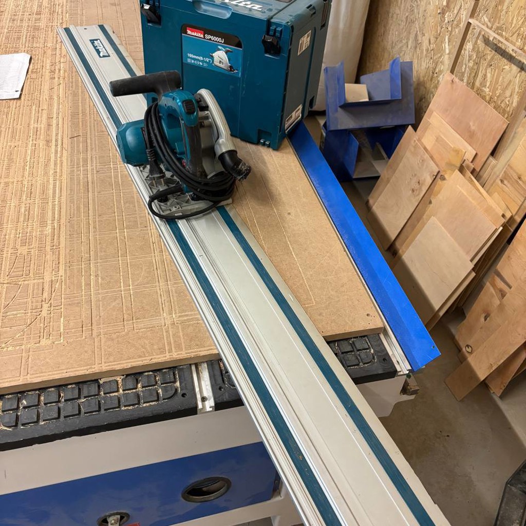Пила Makita SP6000J
