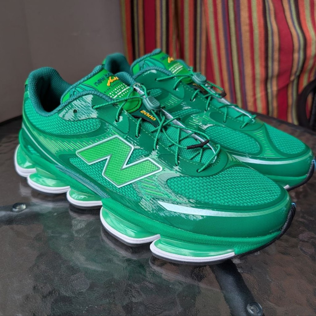 Кроссовки New Balance 2000