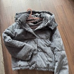Женская куртка - фото 2
