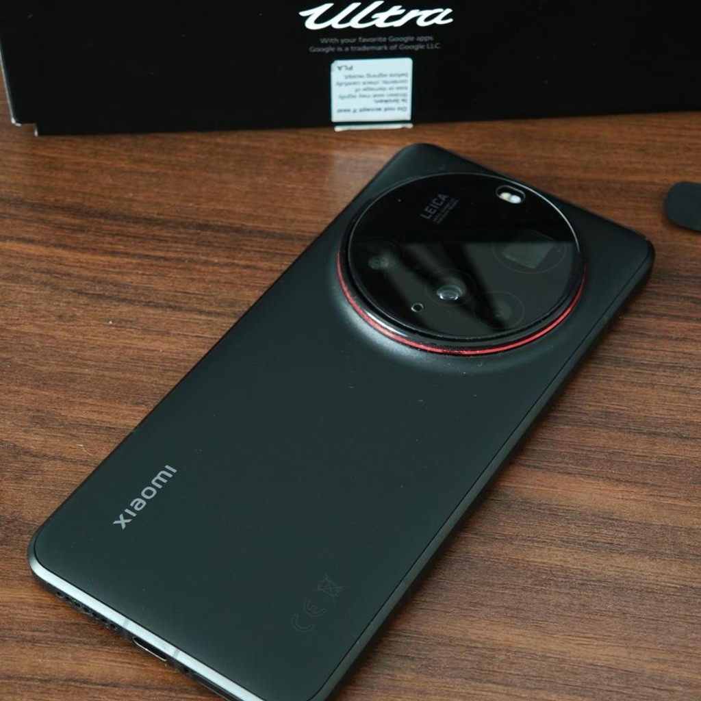 Xiaomi 15 Ultra Black