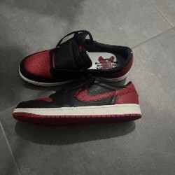 Кроссовки Air Jordan 1 Retro Low OG 'Banned' / 'Bred' - фото 4