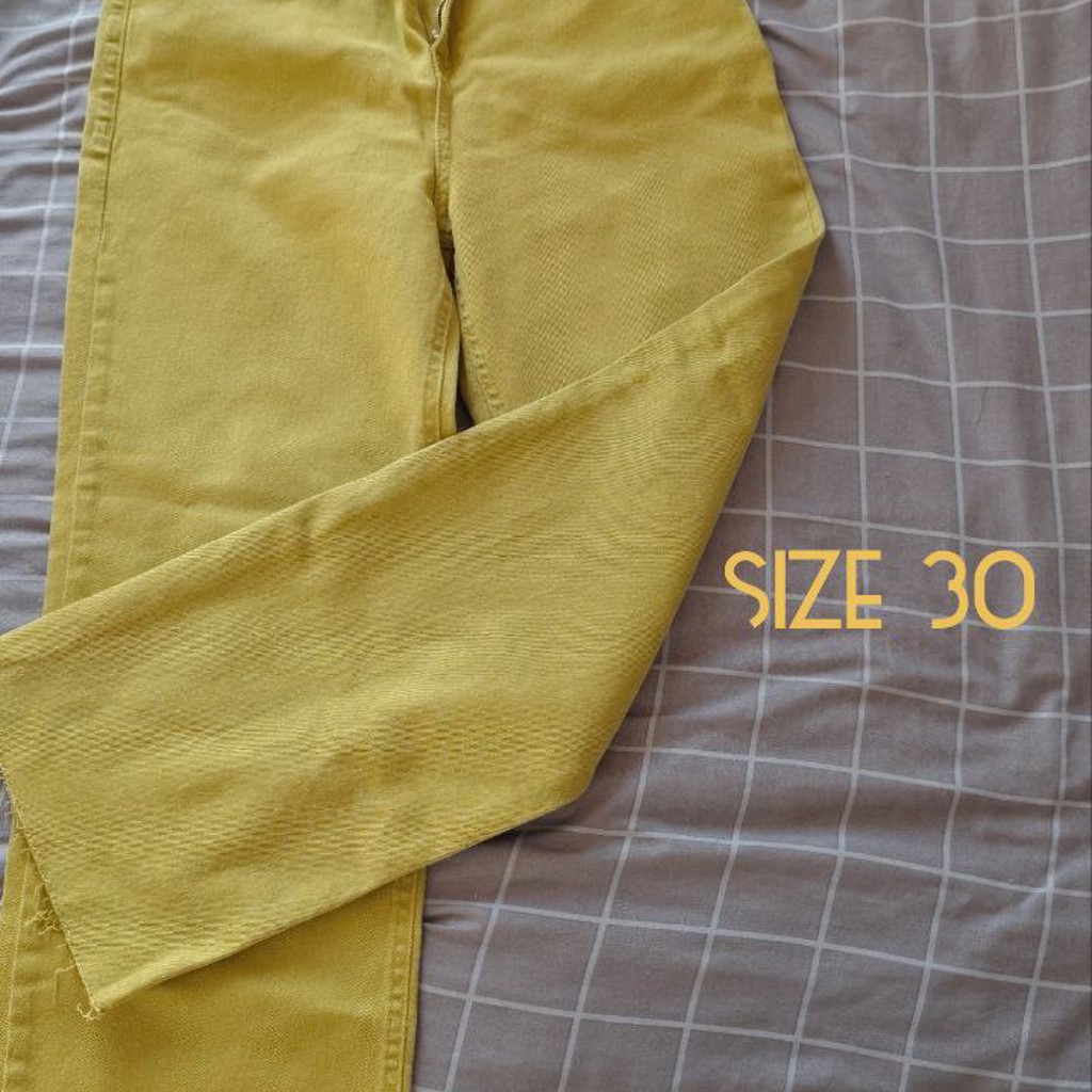 Джинсы прямого кроя