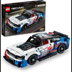 LEGO Technic NASCAR Chevrolet Camaro ZL1 Race car - фото 10