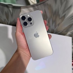 IPhone 15 Pro Max - фото 2