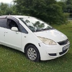 Mitsubishi Colt 1.3 - фото 2