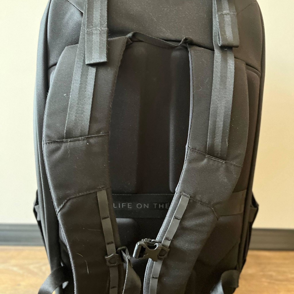 NOMATIC NAVIGATOR BACKPACK 32L