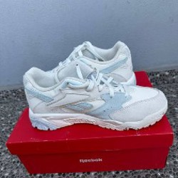 Женские кроссовки Reebok - фото 3