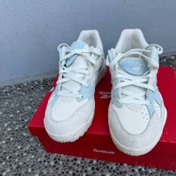 Женские кроссовки Reebok - фото 4