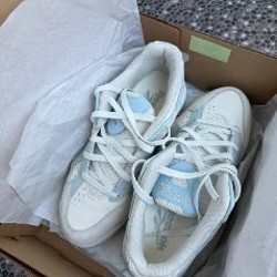 Женские кроссовки Reebok - фото 6