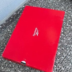 Женские кроссовки Reebok - фото 8