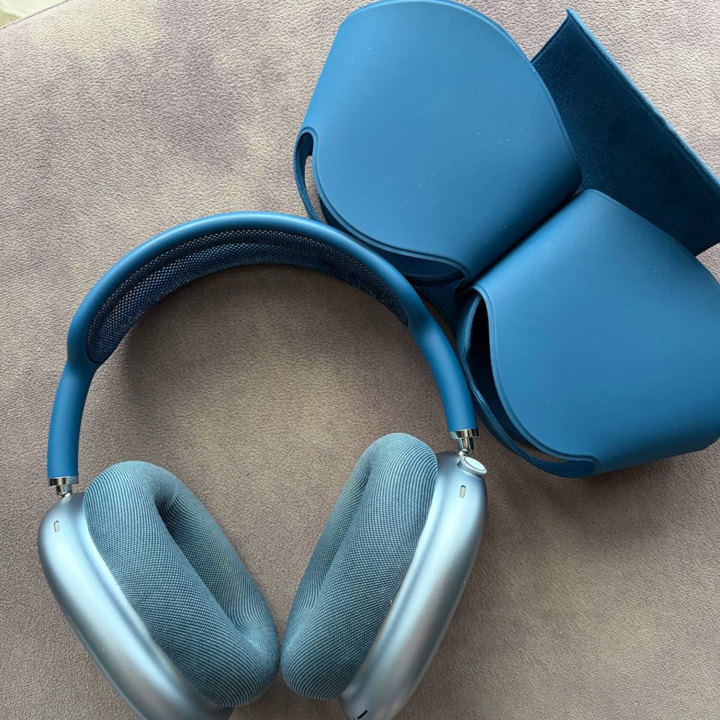 AirPods Max