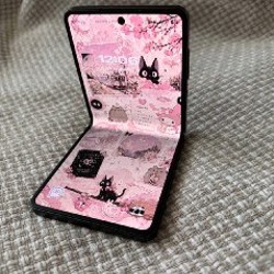 Samsung Galaxy Z Flip 7 - фото 4