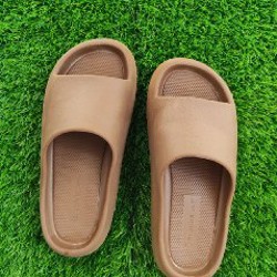 Сланцы Adidas Yeezy slide - фото 1