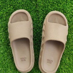 Сланцы Adidas Yeezy slide - фото 2