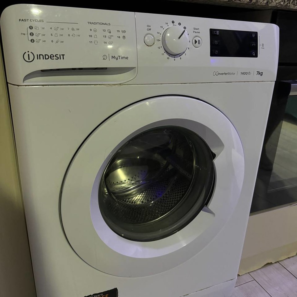 Стиральная машина Indesit