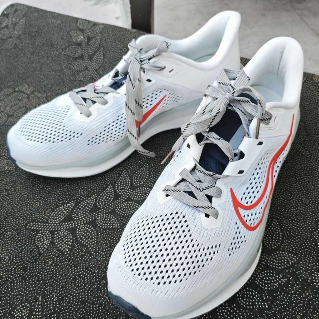 Кроссовки для бега Nike Meta Quest 6