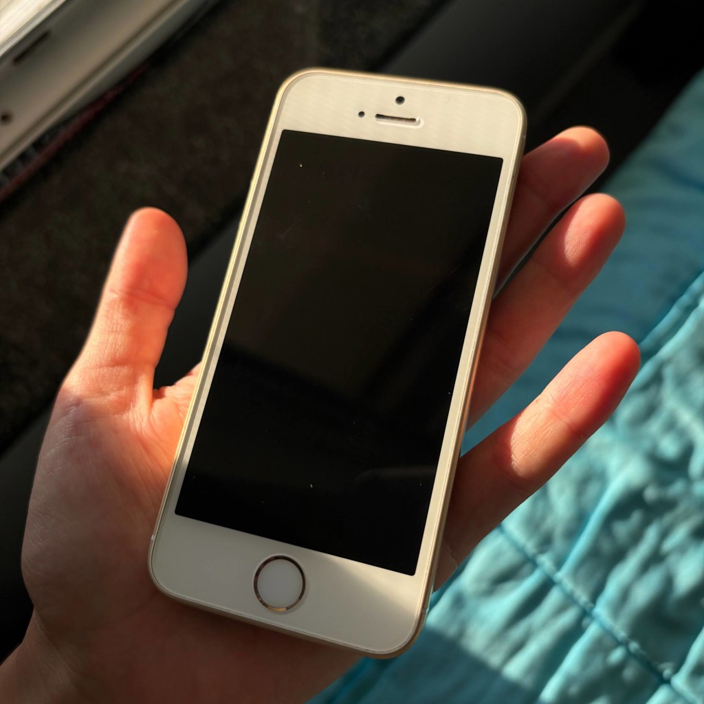 IPhone SE 2016