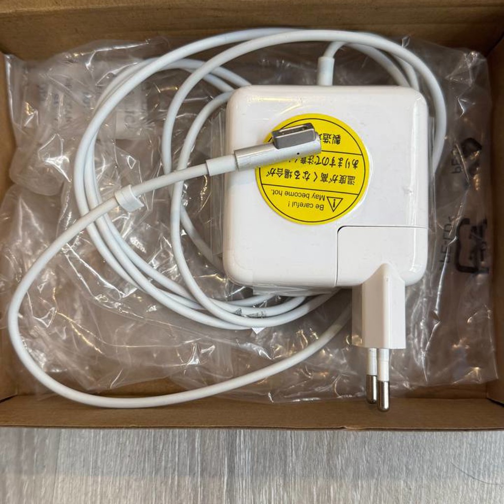 Зарядка Magsafe для макбука