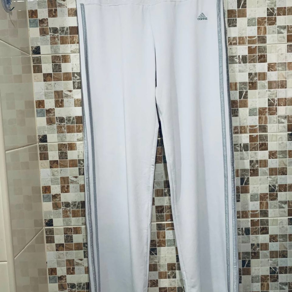 Кроссовки Adidas