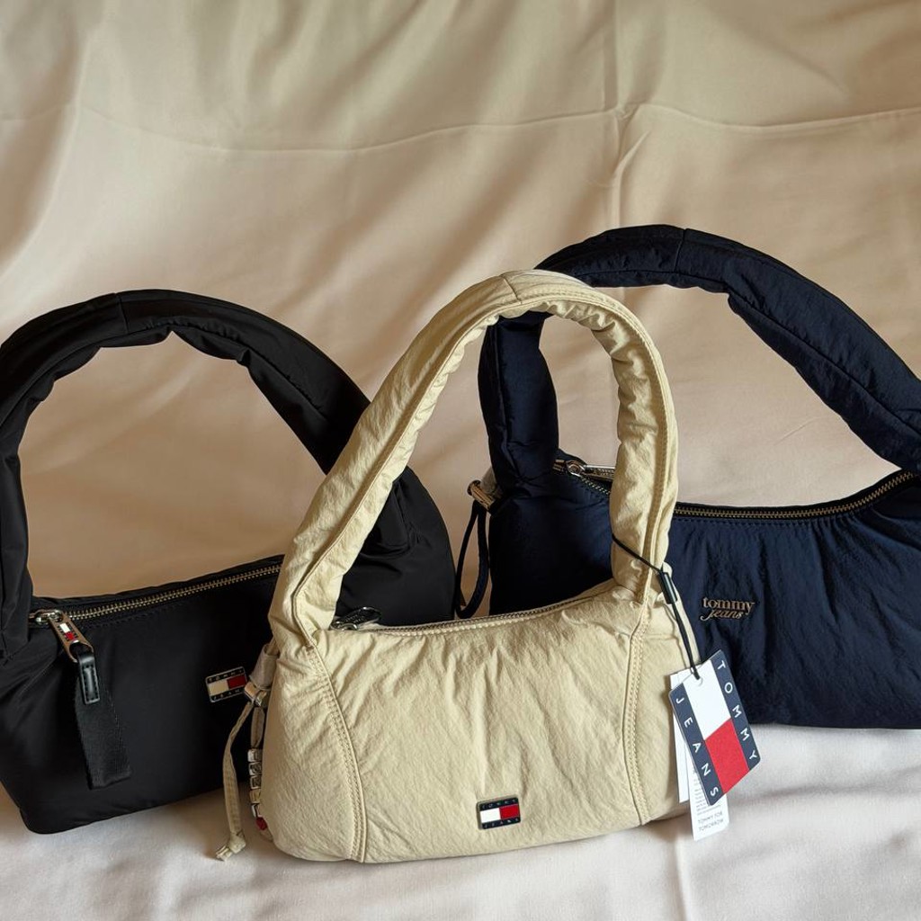 Сумочки TOMMY JEANS