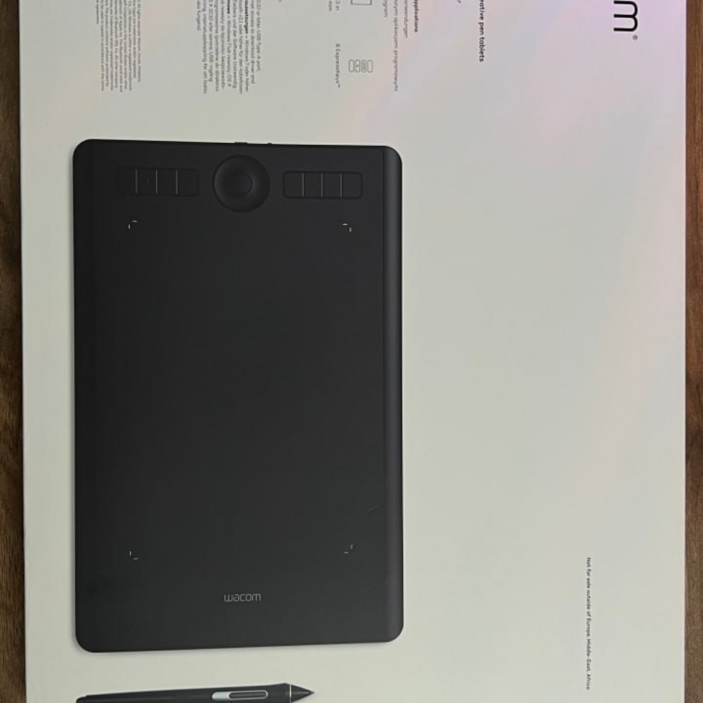Графический планшет Wacom Intuos Pro Medium