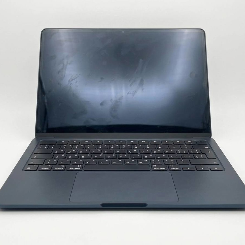 MacBook 13 M2