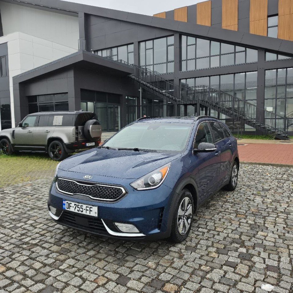 KIA NIRO