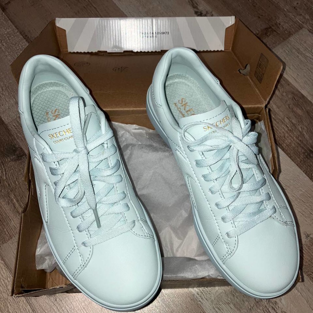 Кроссовки женские Skechers