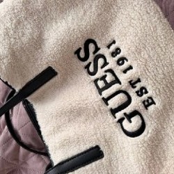 Плюшевая сумка Guess - фото 6