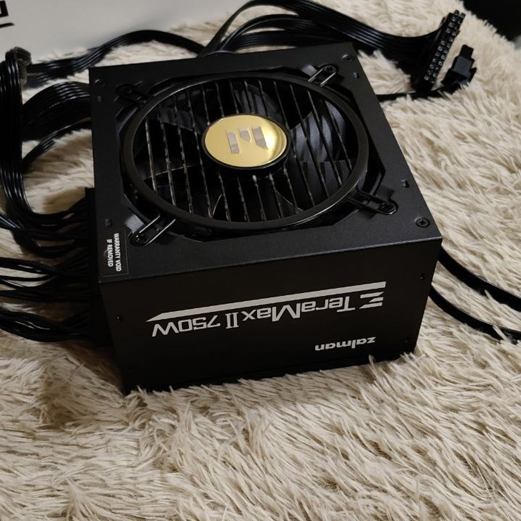 Блок питания Zalman 750W