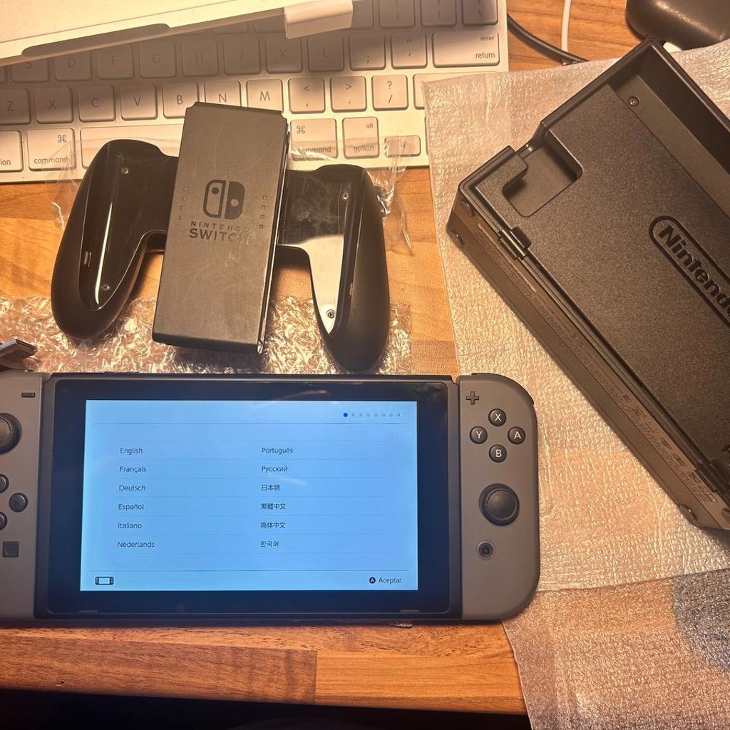 Nintendo Switch