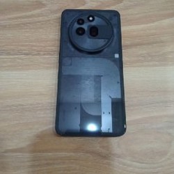 Nothing Phone 3a Pro - фото 4