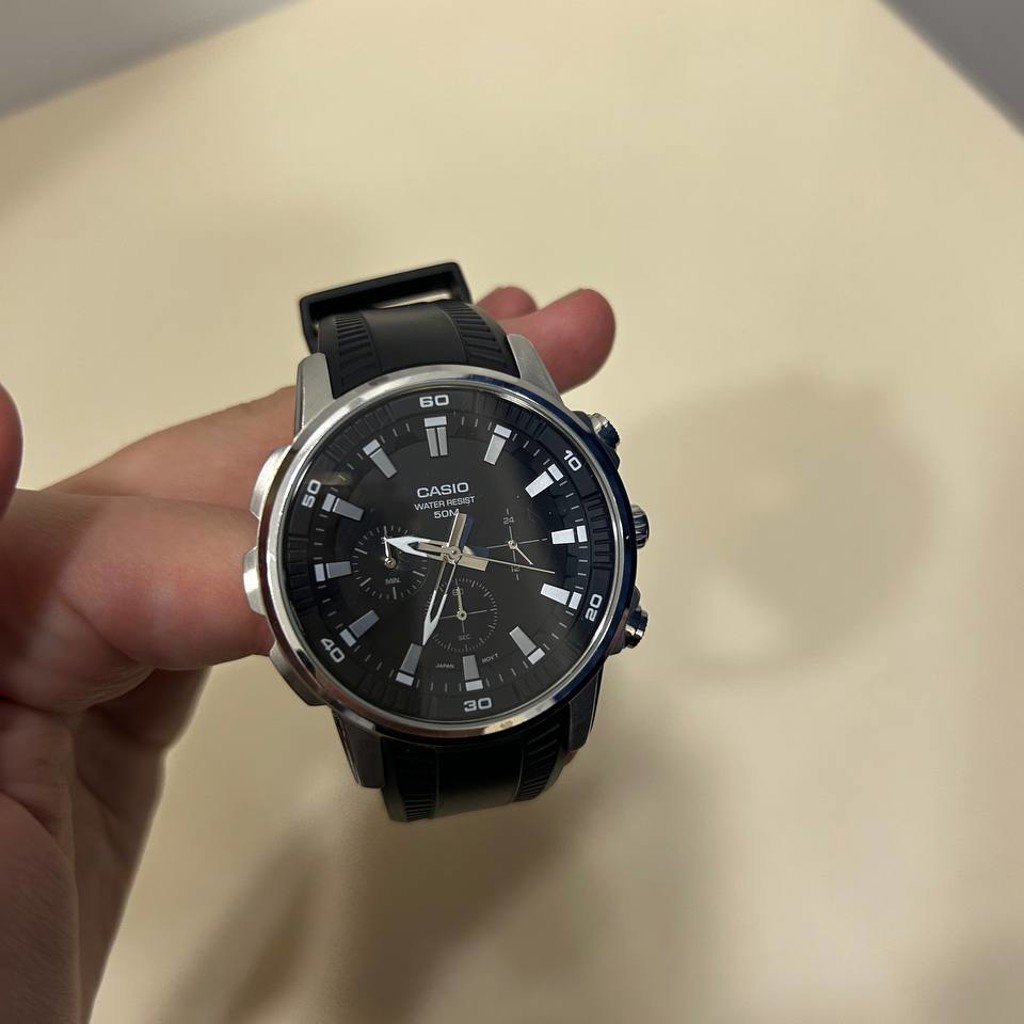 Часы Casio