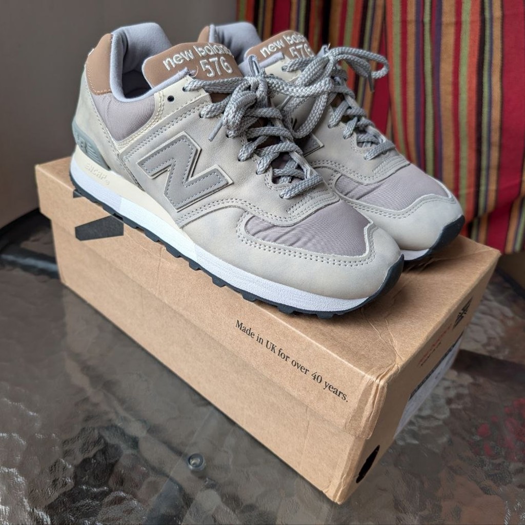 Женские кроссовки New Balance 576
