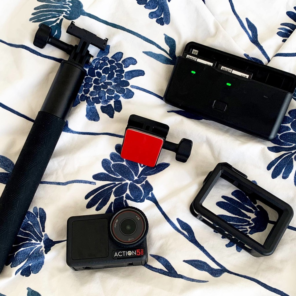 DJI Osmo Action 5 Pro Adventure Combo