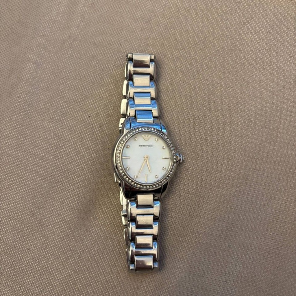 Часы Armani