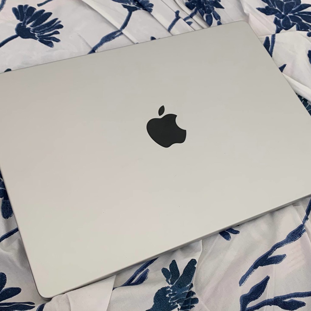 MacBook Pro 14 M5