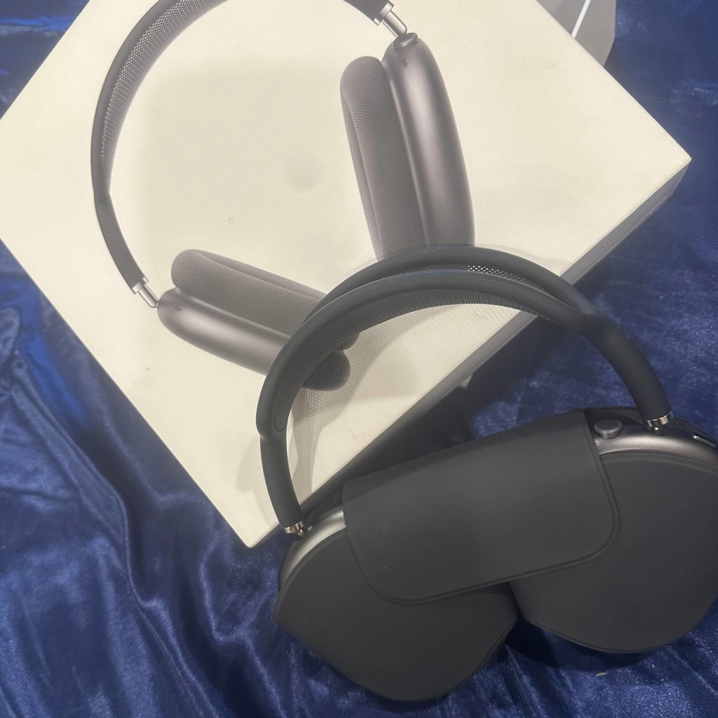 AirPods Max