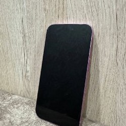 IPhone 16 (Розовый) - фото 3