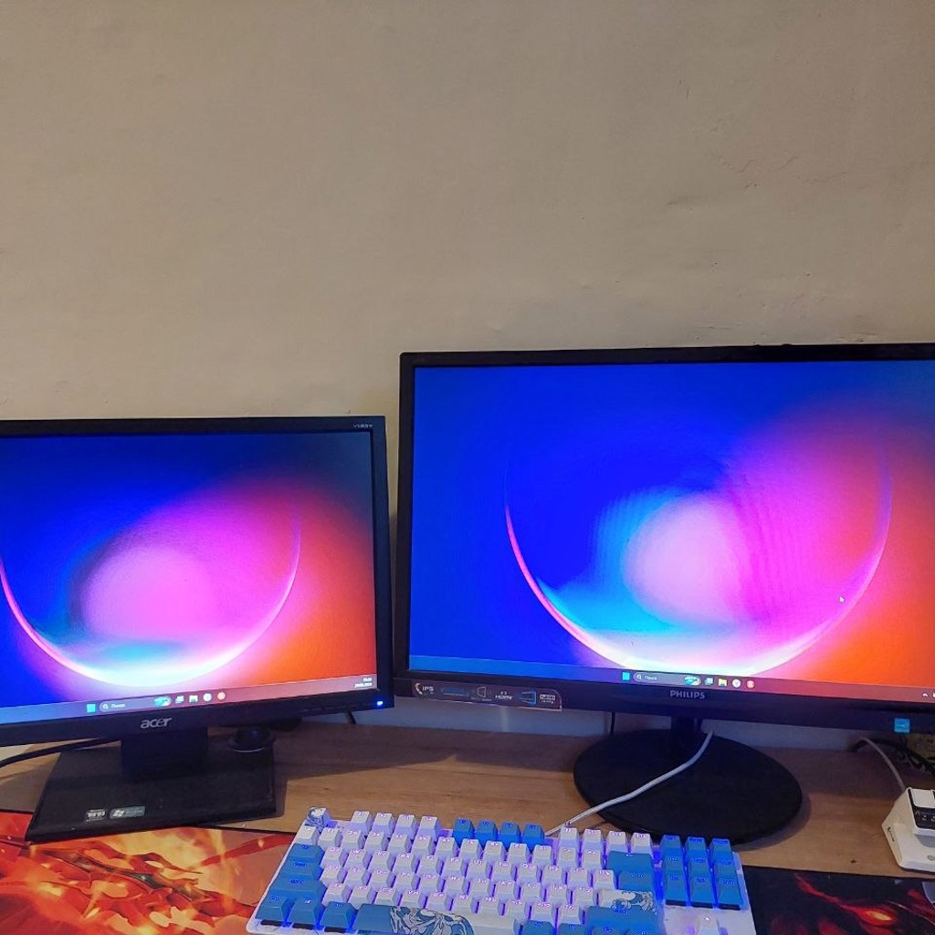 Philips монитор