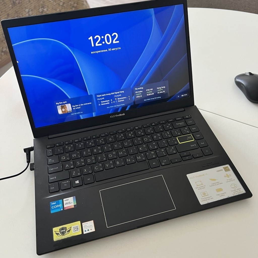 ASUS Vivobook 14