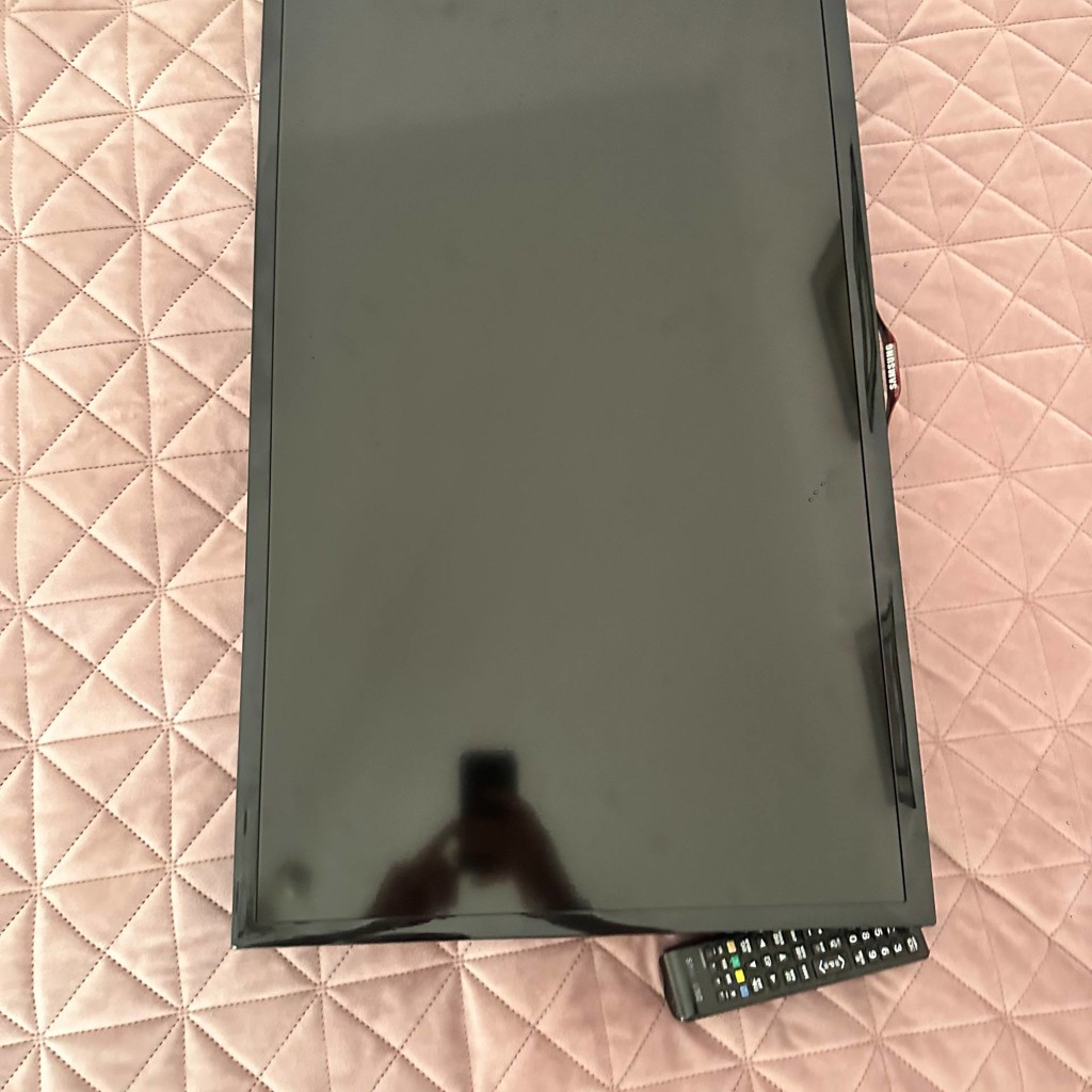 Телевизор Samsung 32’