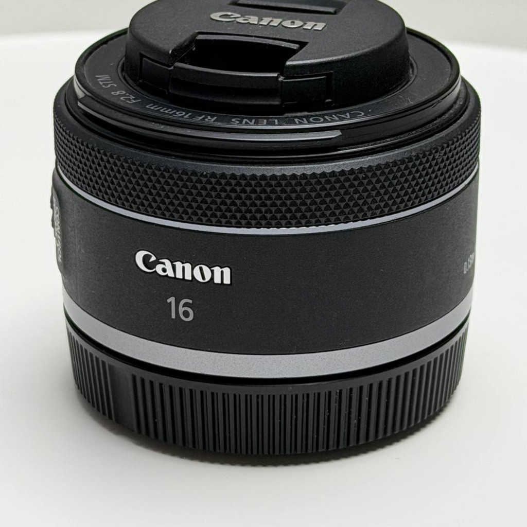 Объектив Canon RF 16 mm f 2.8