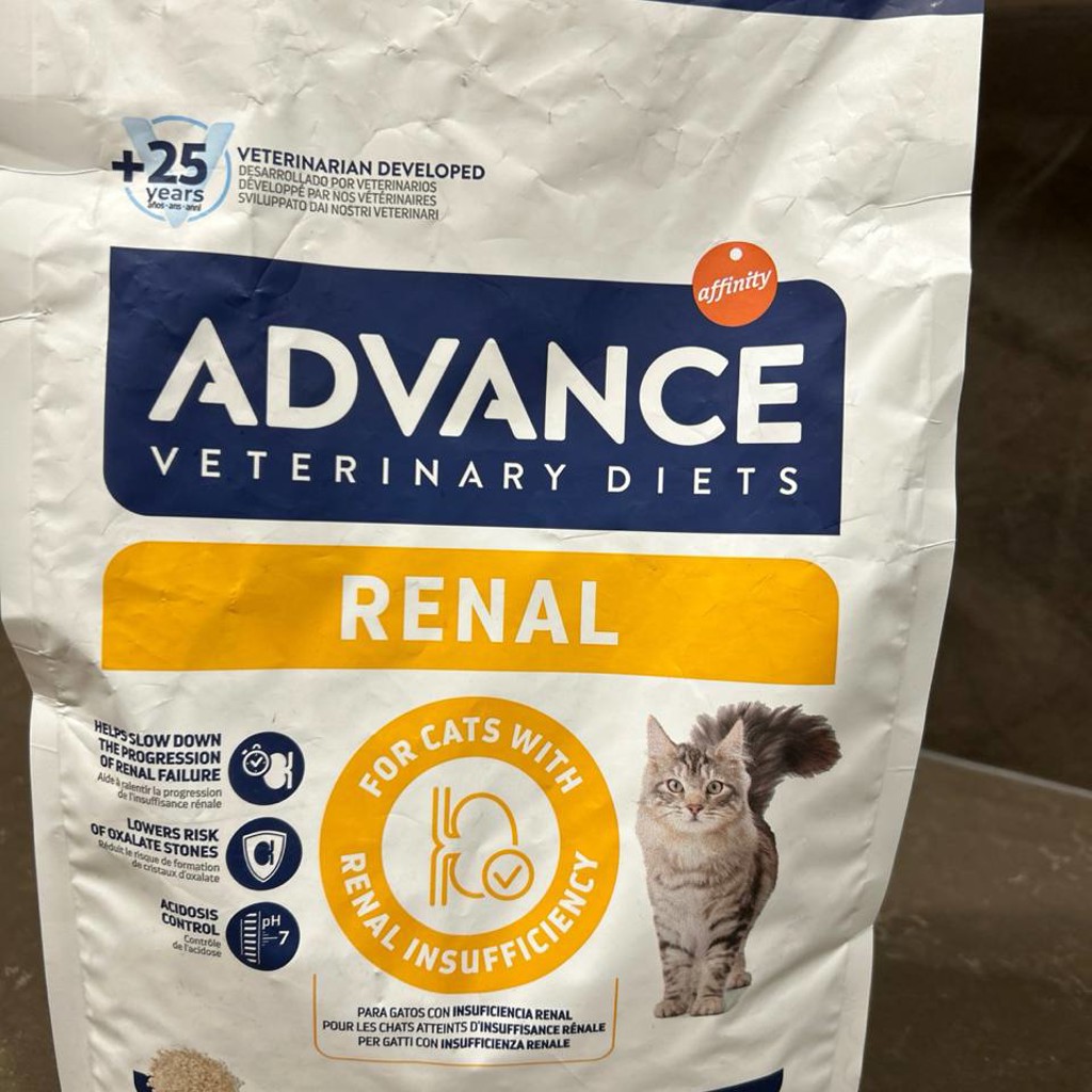 Ветеринарный корм для кошек ADVANCE RENAL