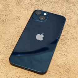 IPhone 13 - фото 2